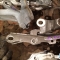 Автозапчасти NISSAN/INFINITI. Шарнир капота TOYOTA Harrier MCU15W 1MZ-FE 400 рублей